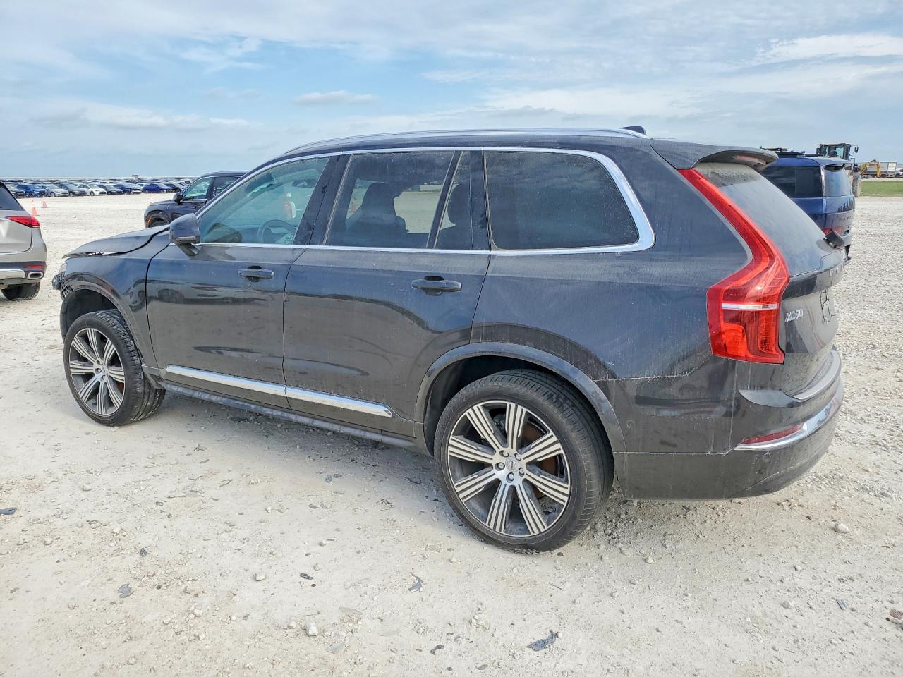 Volvo XC90 Plus