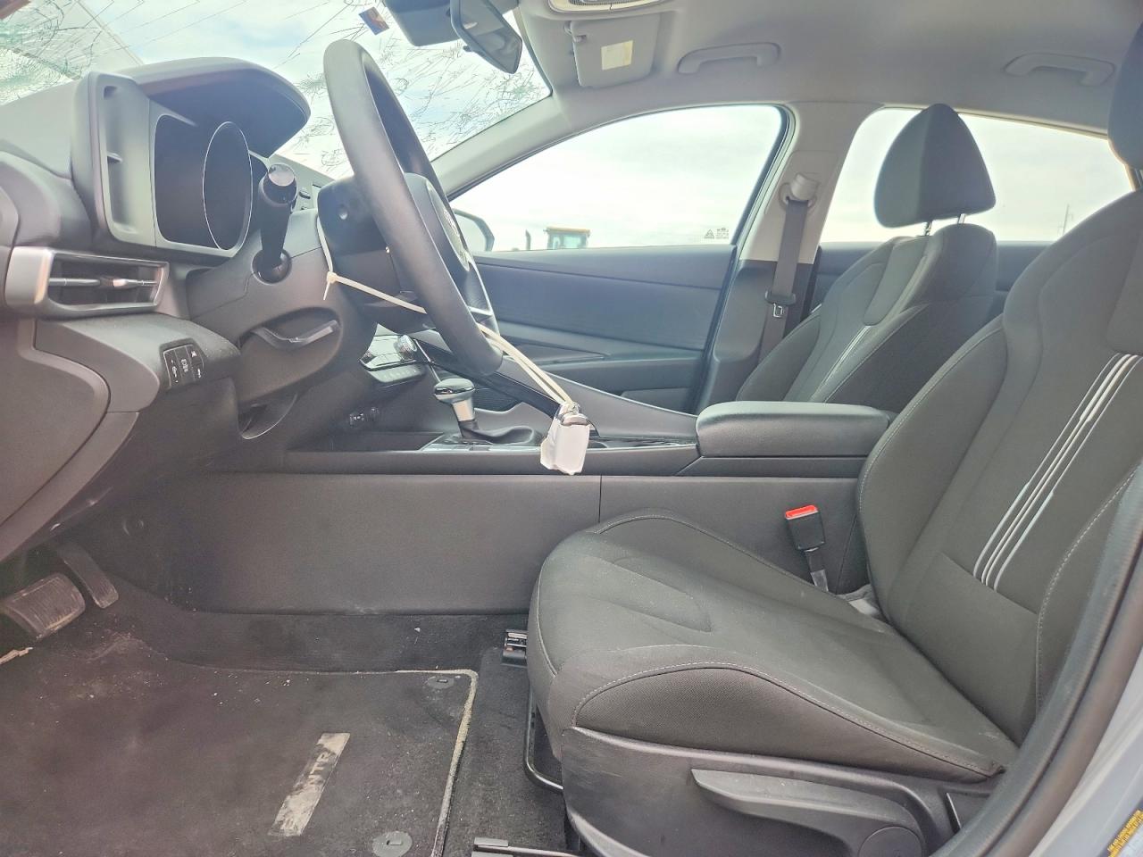 Hyundai ELANTRA Blue
