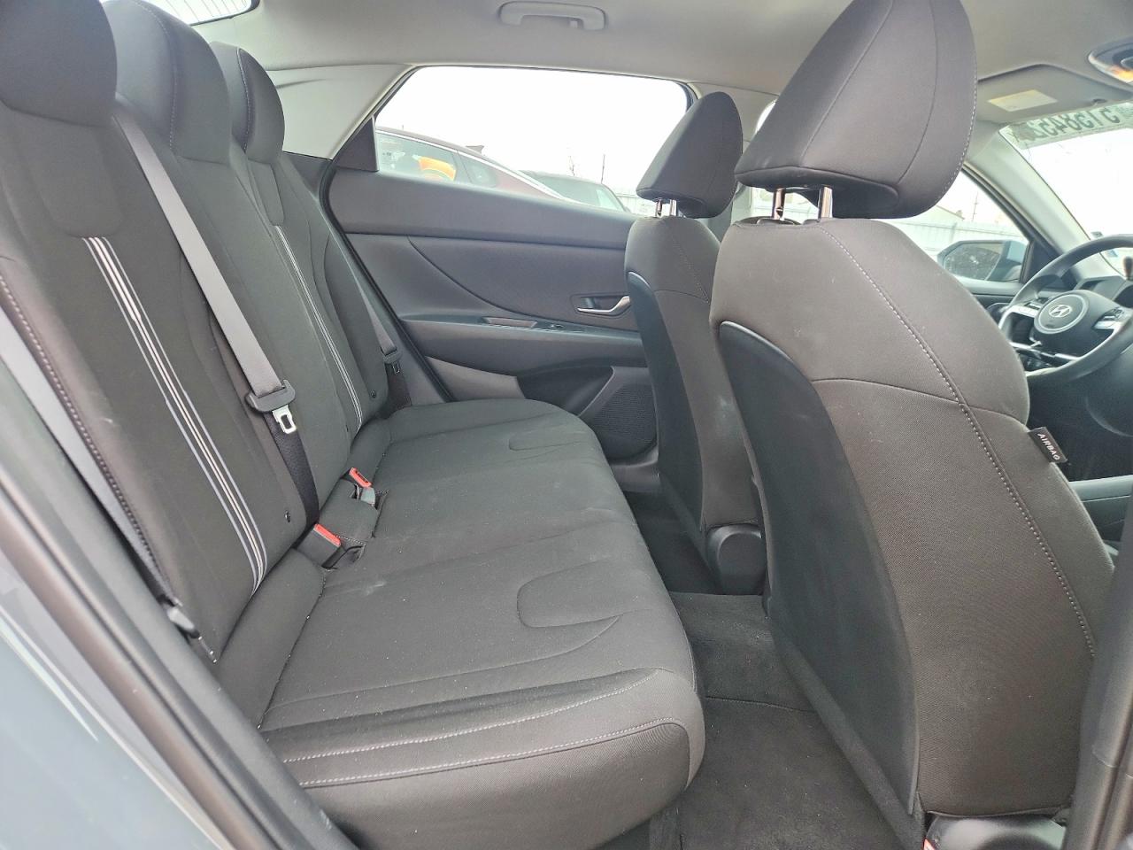 Hyundai ELANTRA Blue