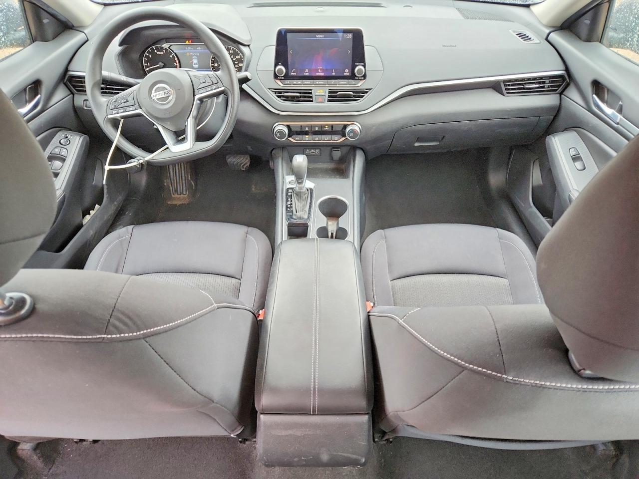 Nissan Altima Sv
