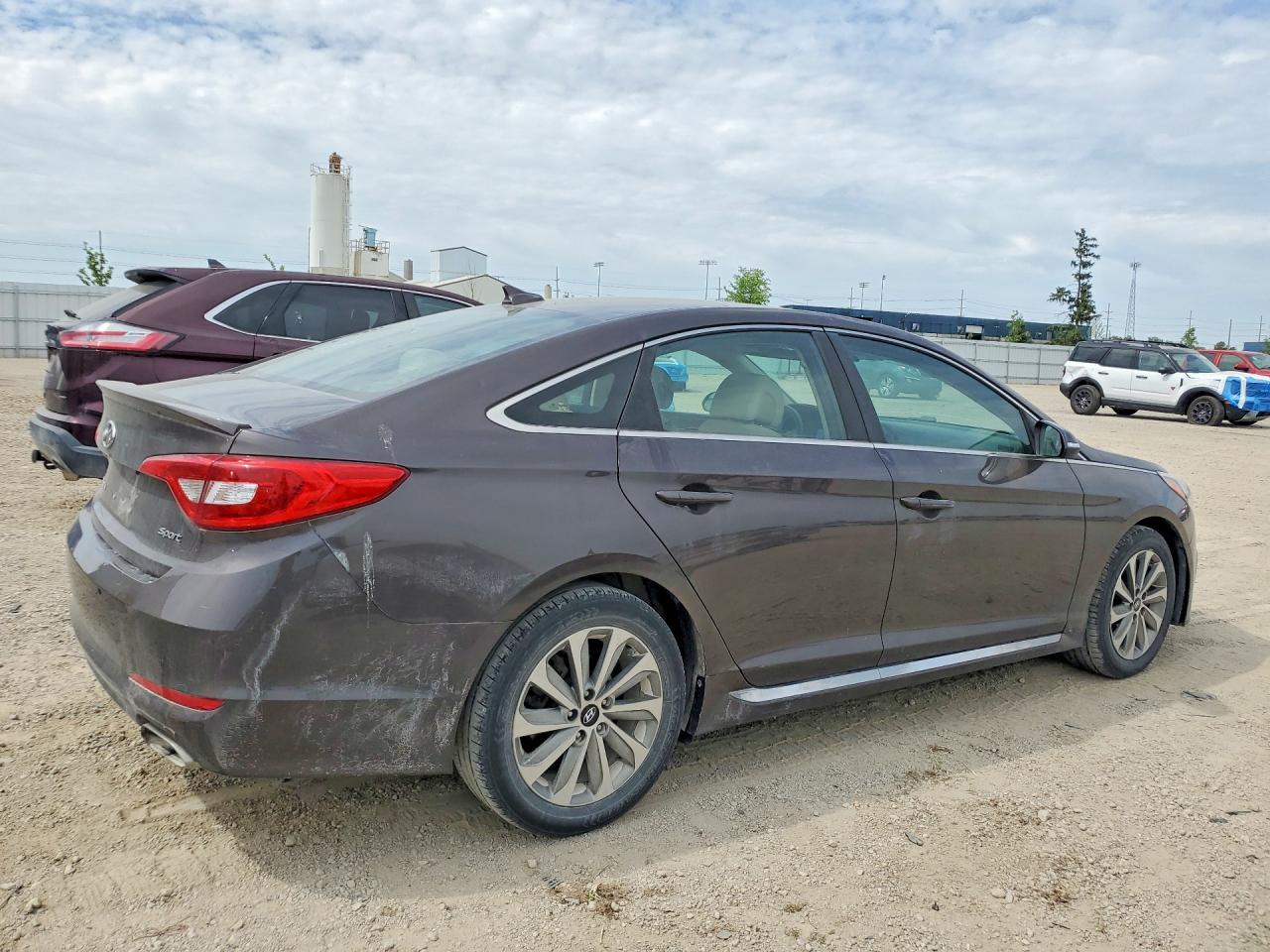Hyundai SONATA Sport