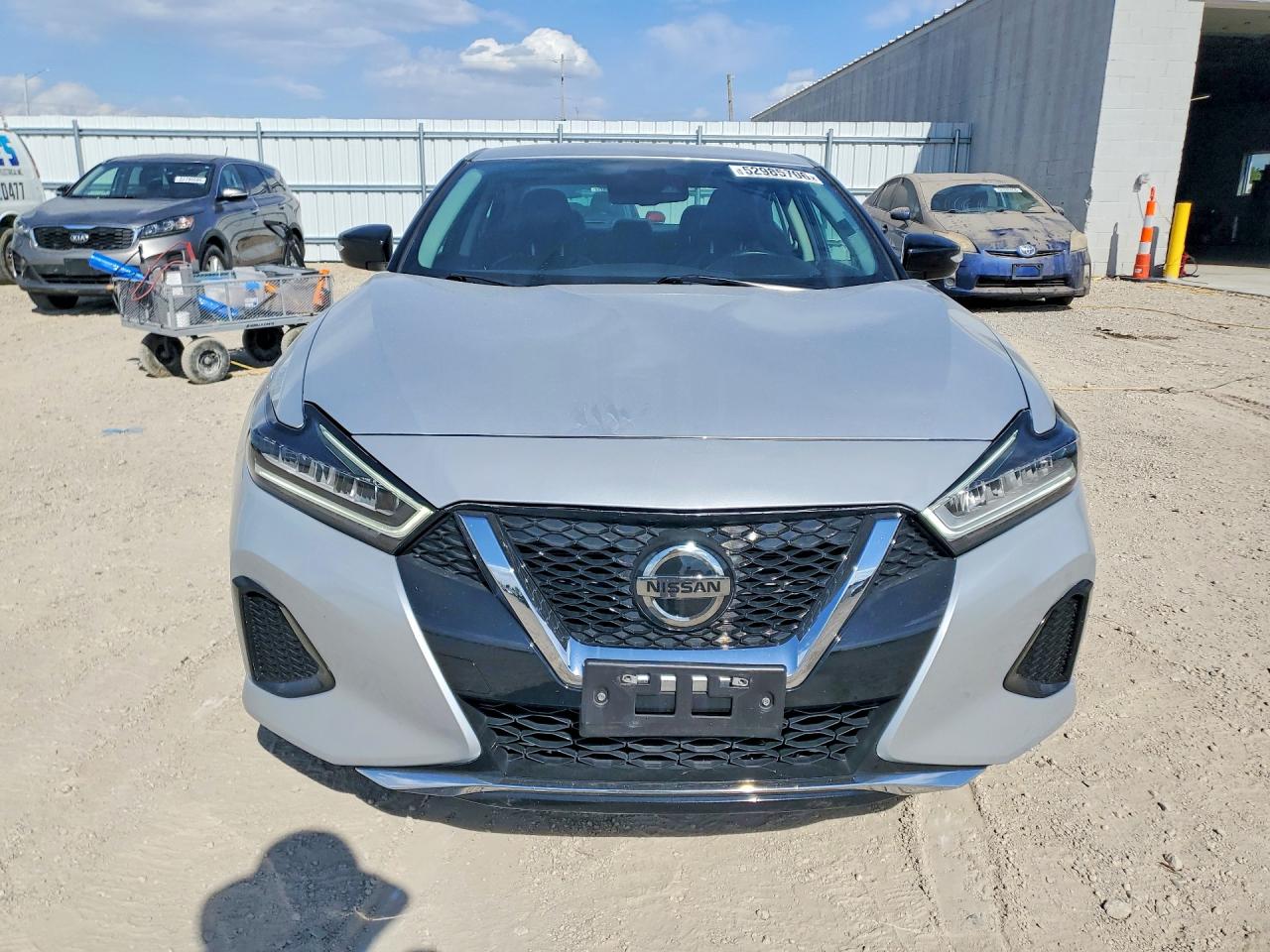 Nissan Maxima Sv