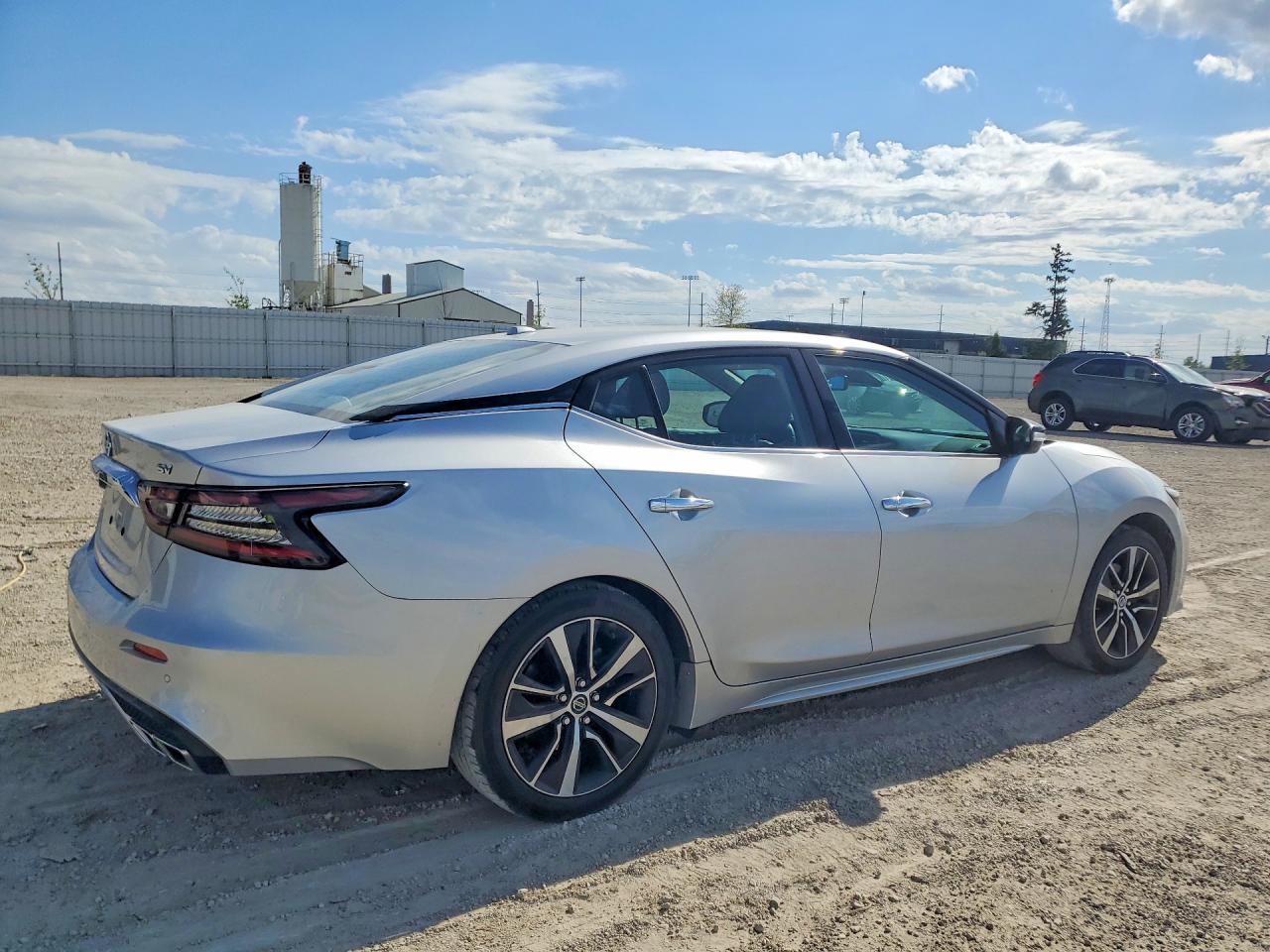 Nissan Maxima Sv