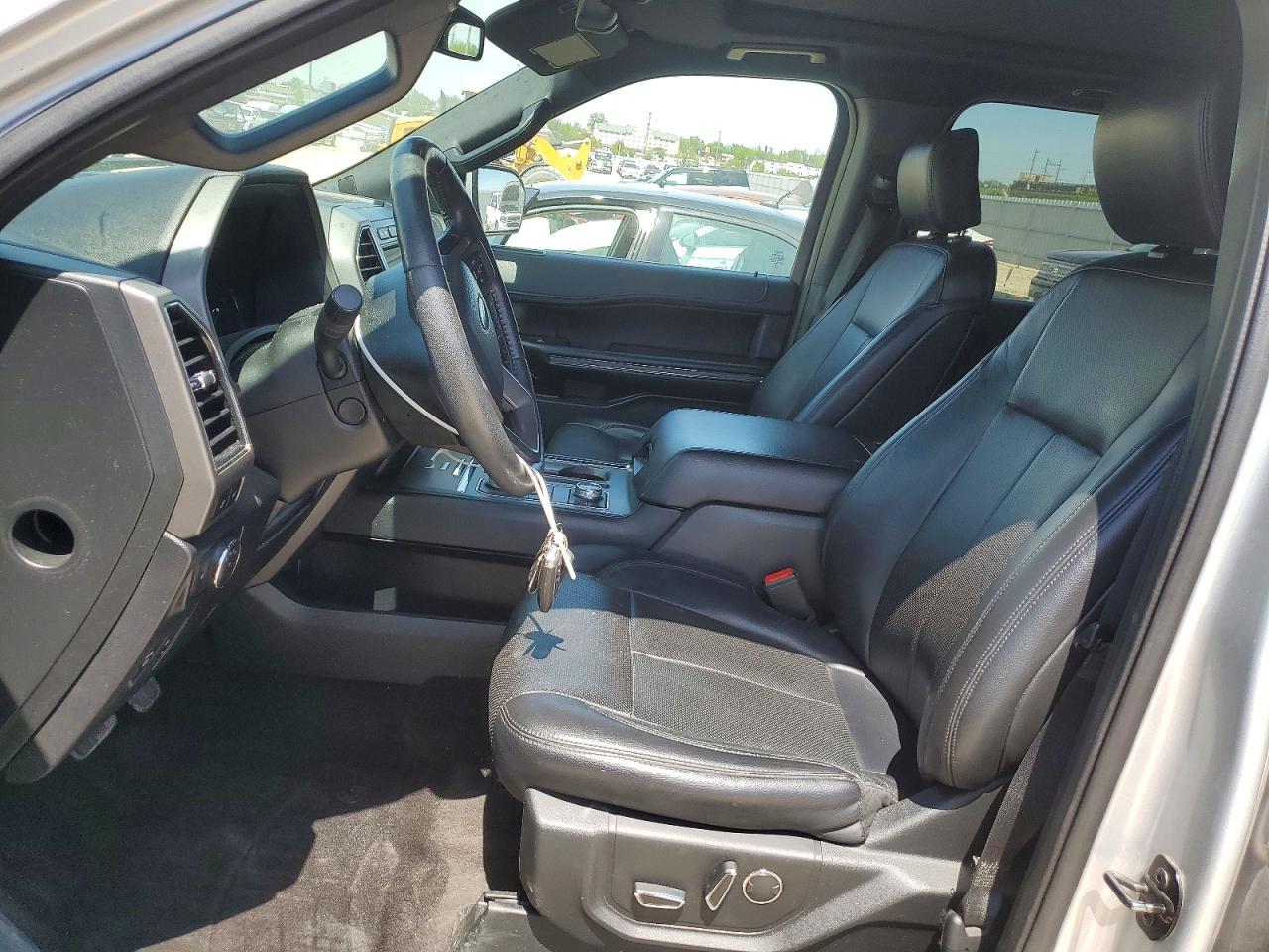 Ford Expedition Max Xlt