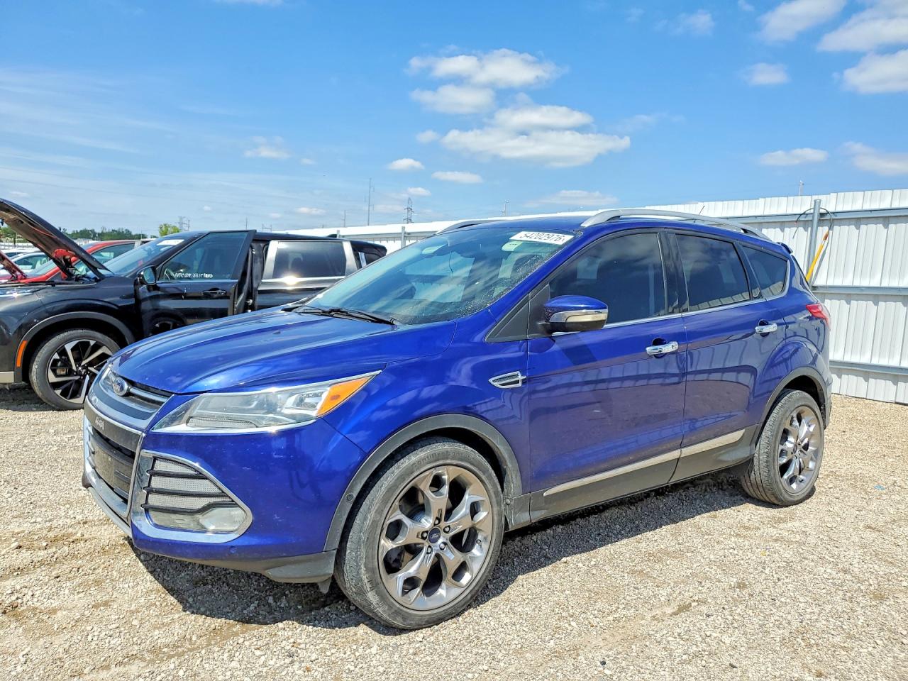 Salvage Ford Escape Image