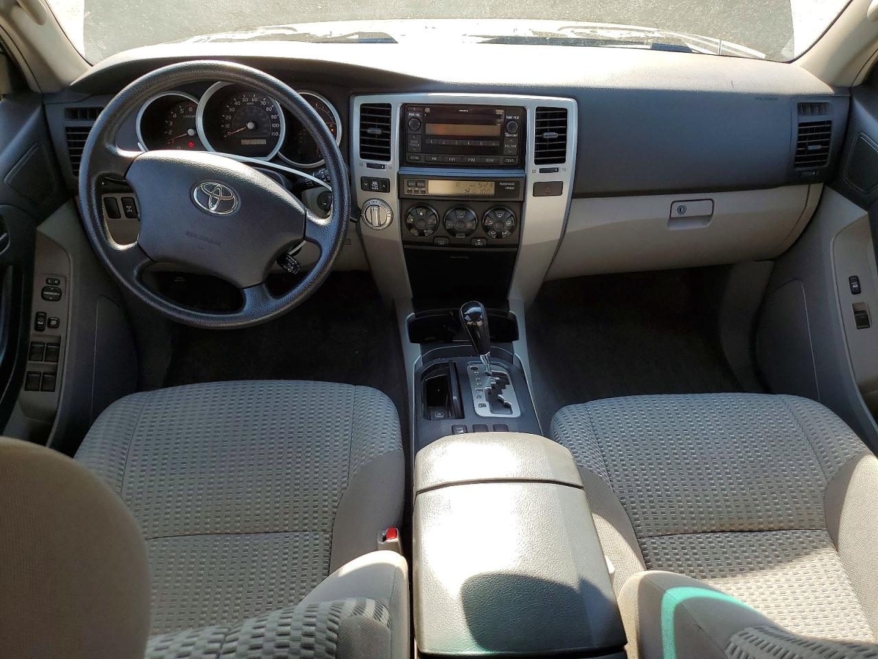 Toyota 4Runner Sr5