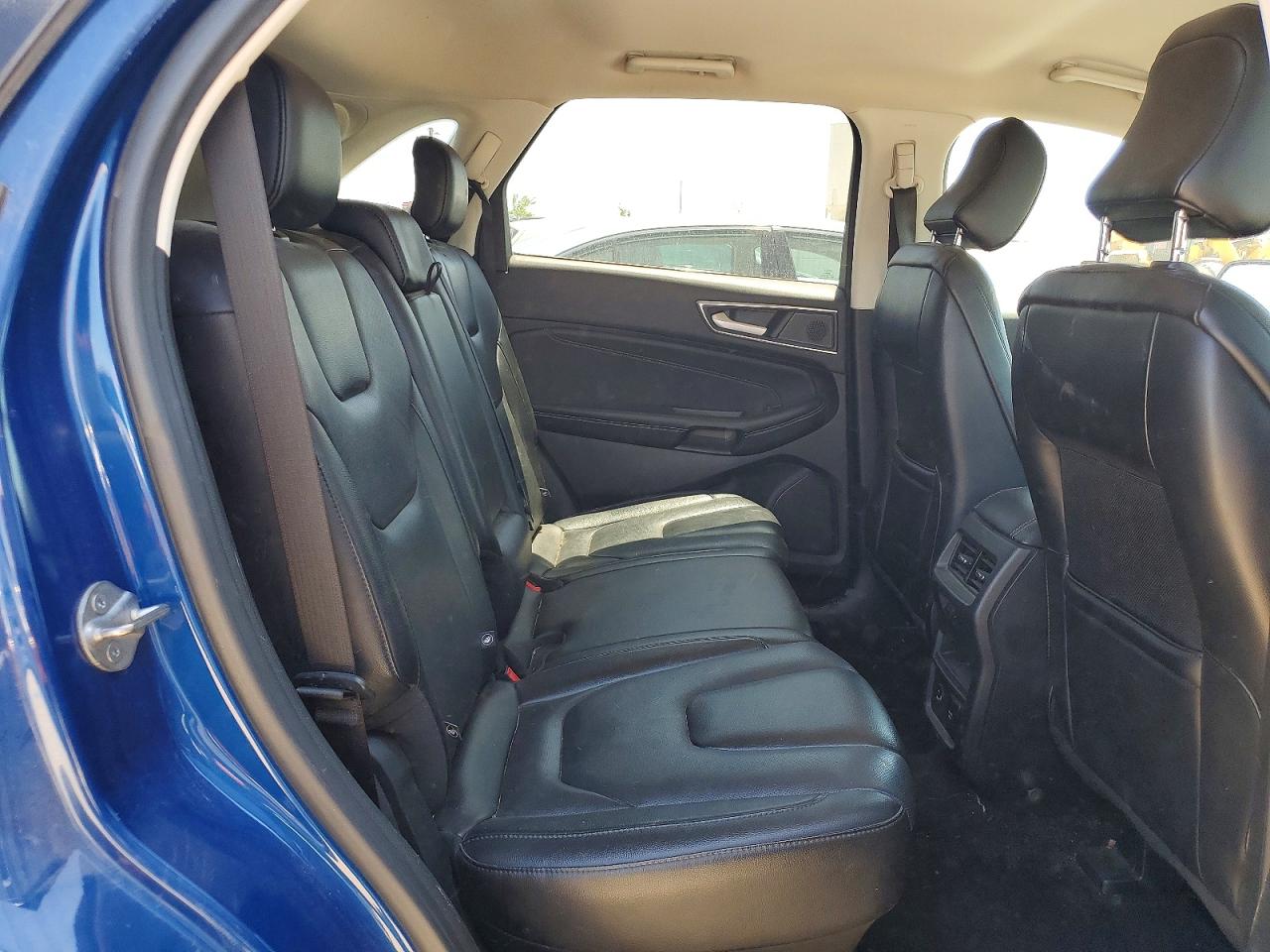Ford Edge Titanium