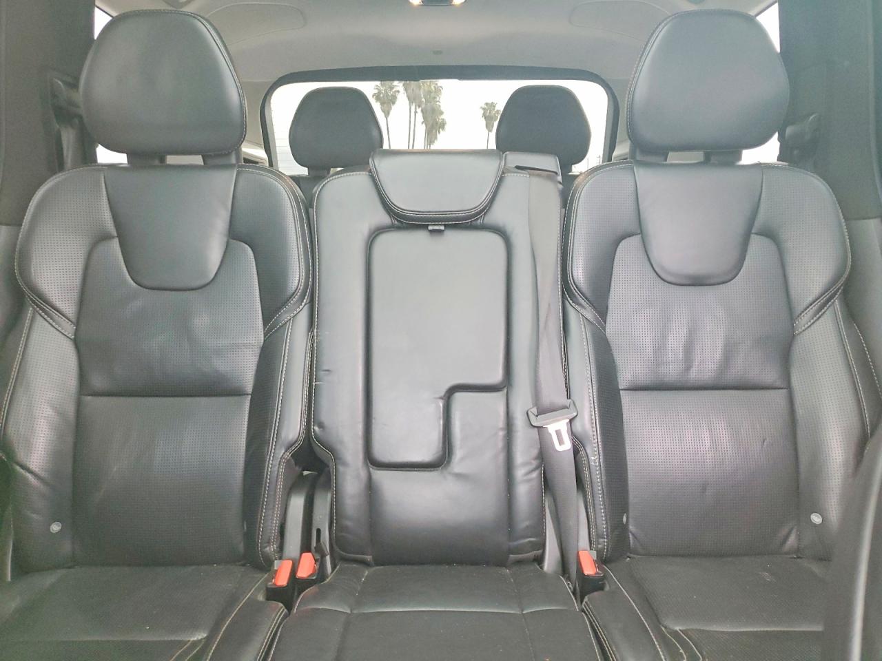 Volvo XC90 T8