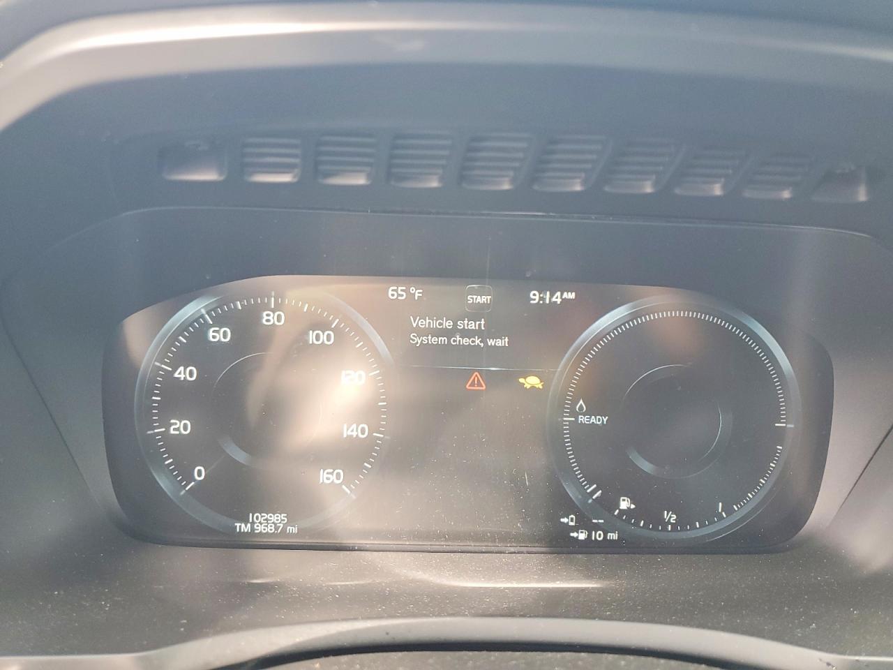 Volvo XC90 T8