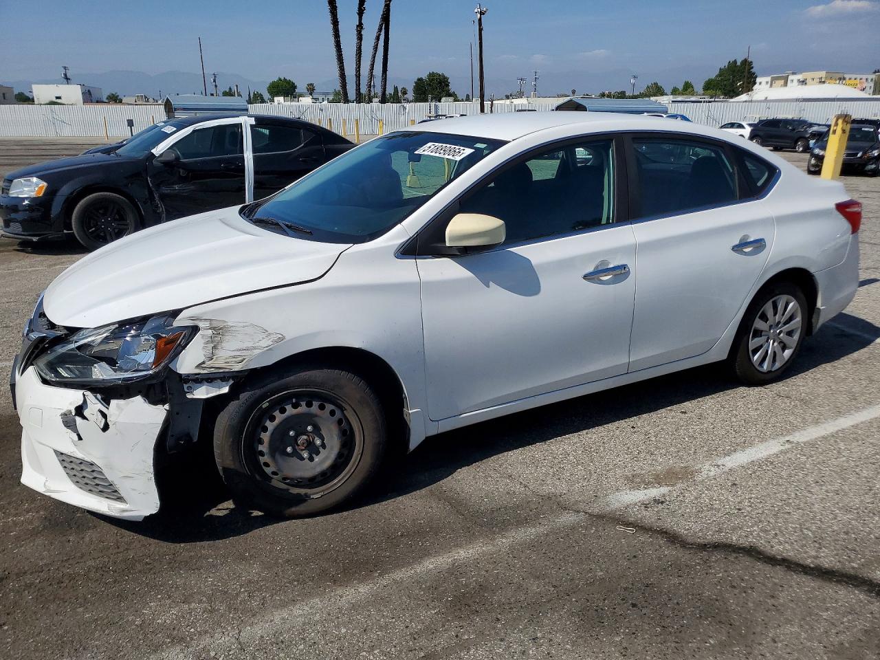 Salvage Nissan Sentra Image