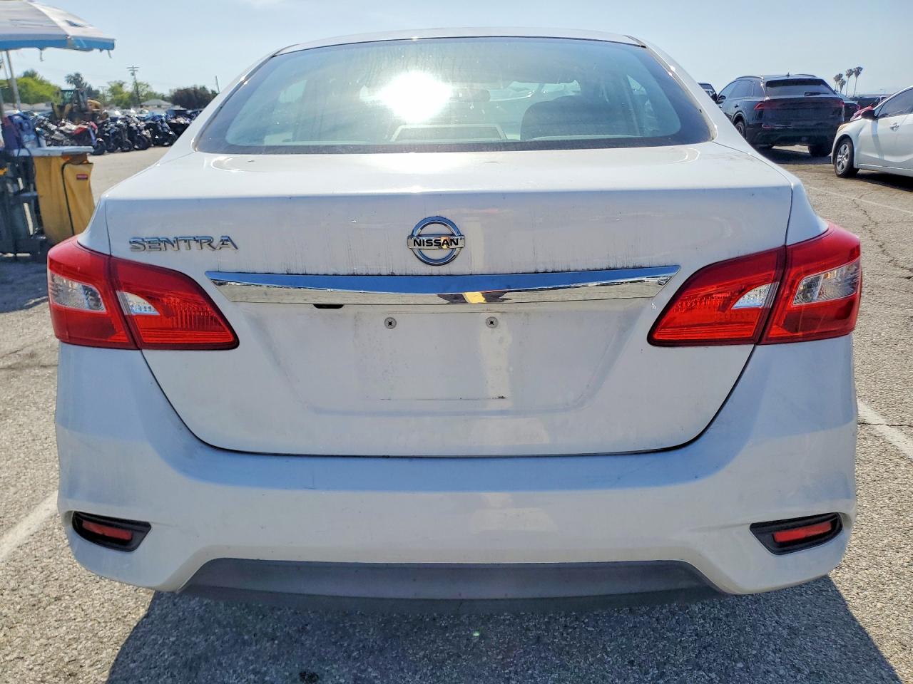 Nissan Sentra S