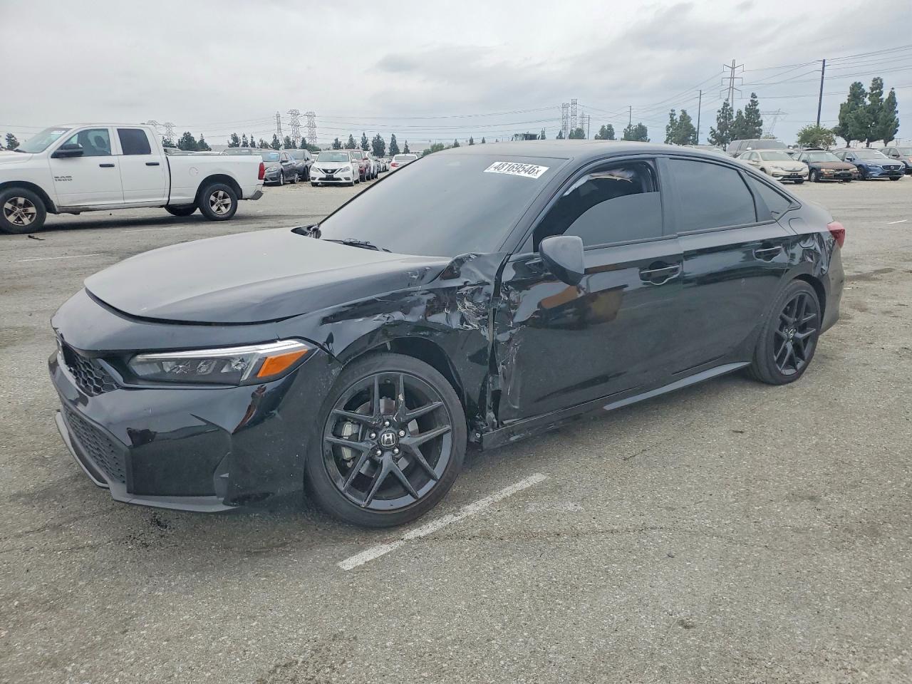 Salvage Honda Civic Image