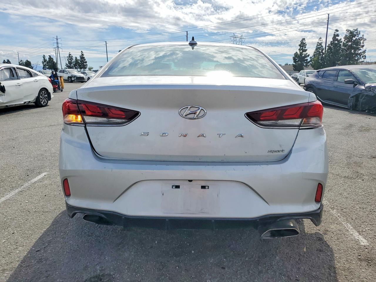 Hyundai SONATA Sport