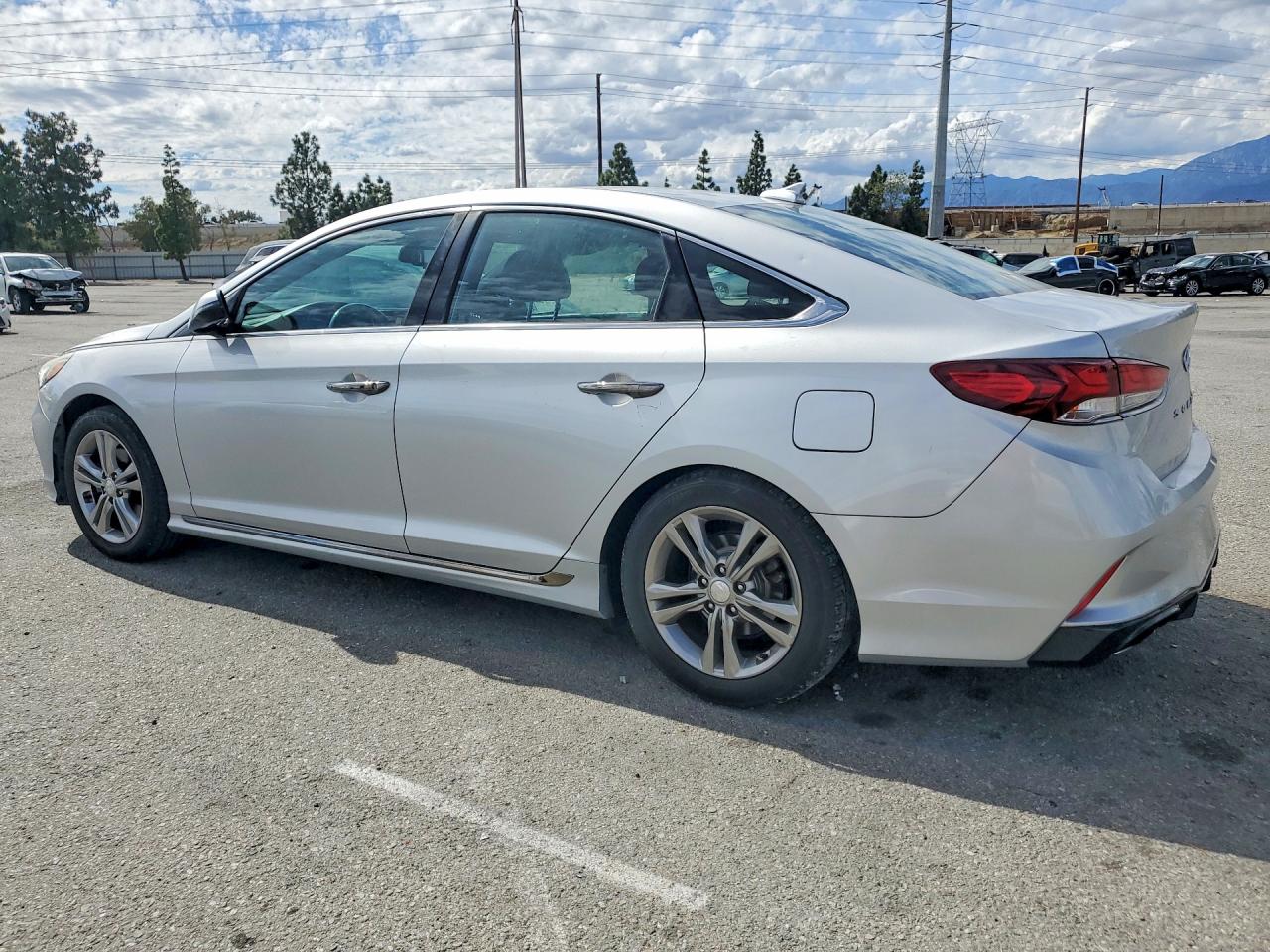 Hyundai SONATA Sport
