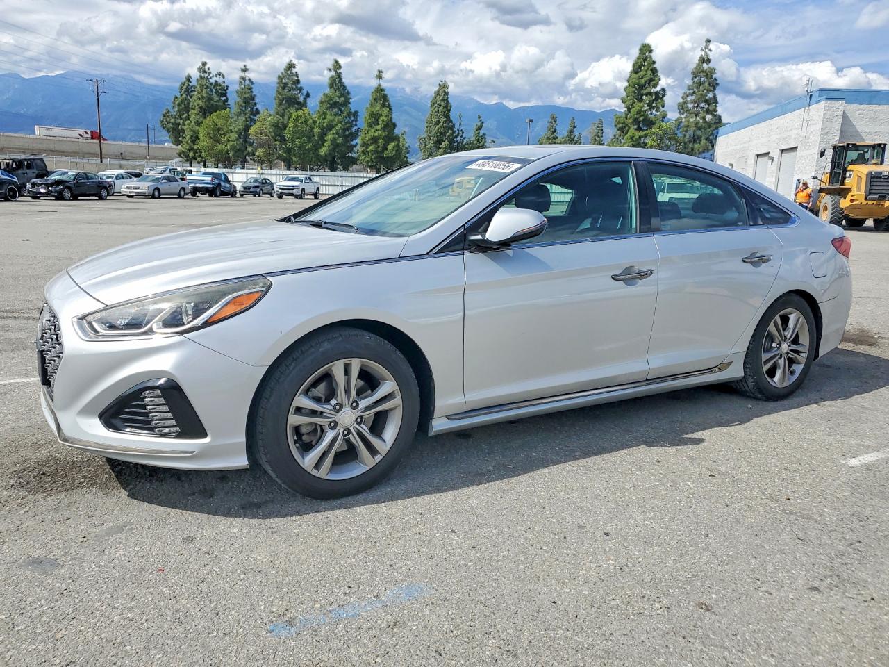Salvage Hyundai SONATA Image