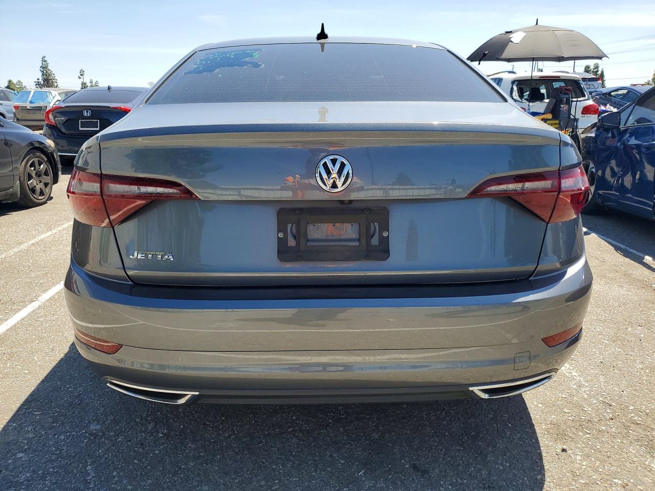 Volkswagen Jetta S