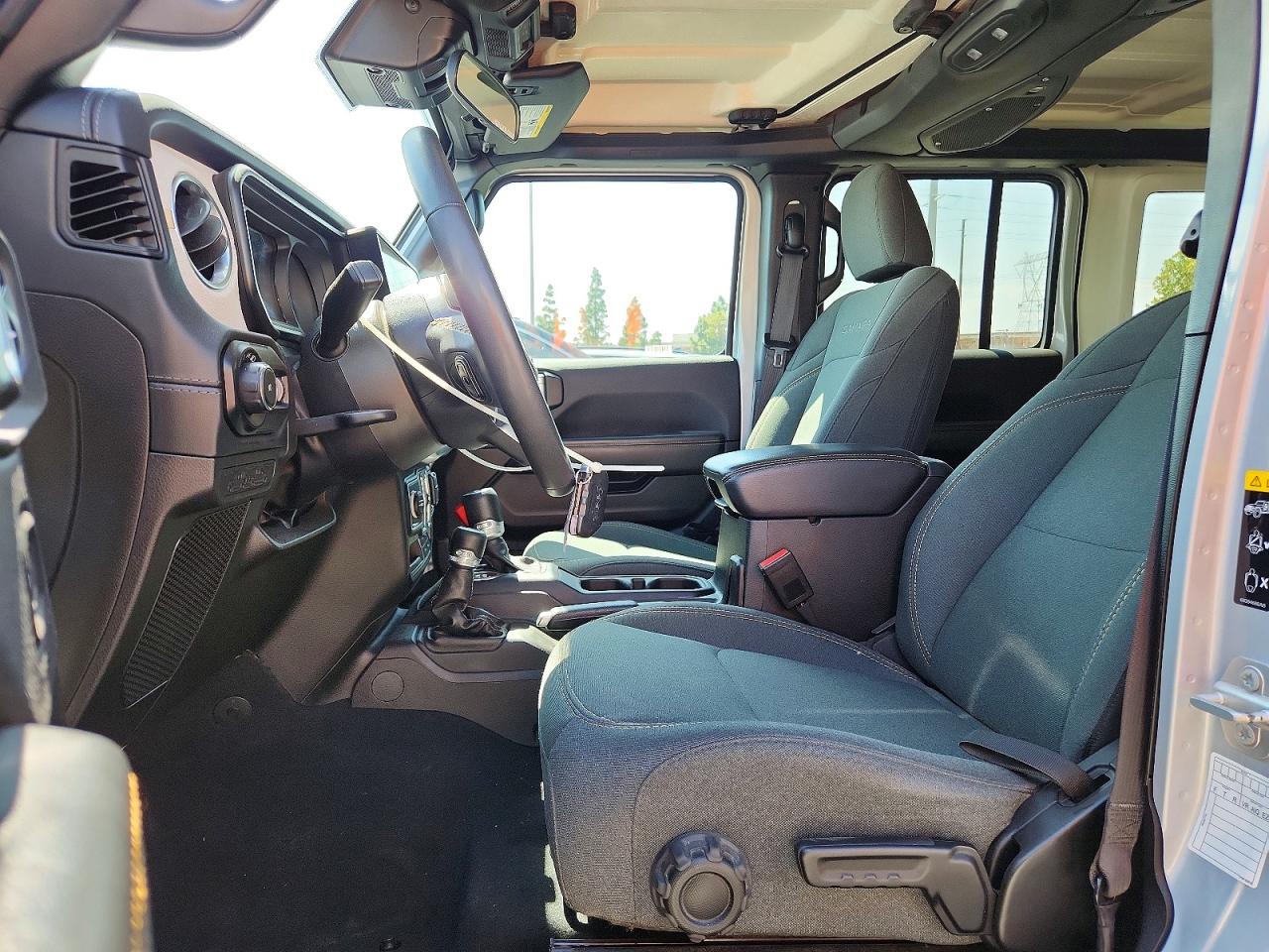 Jeep Wrangler Sahara