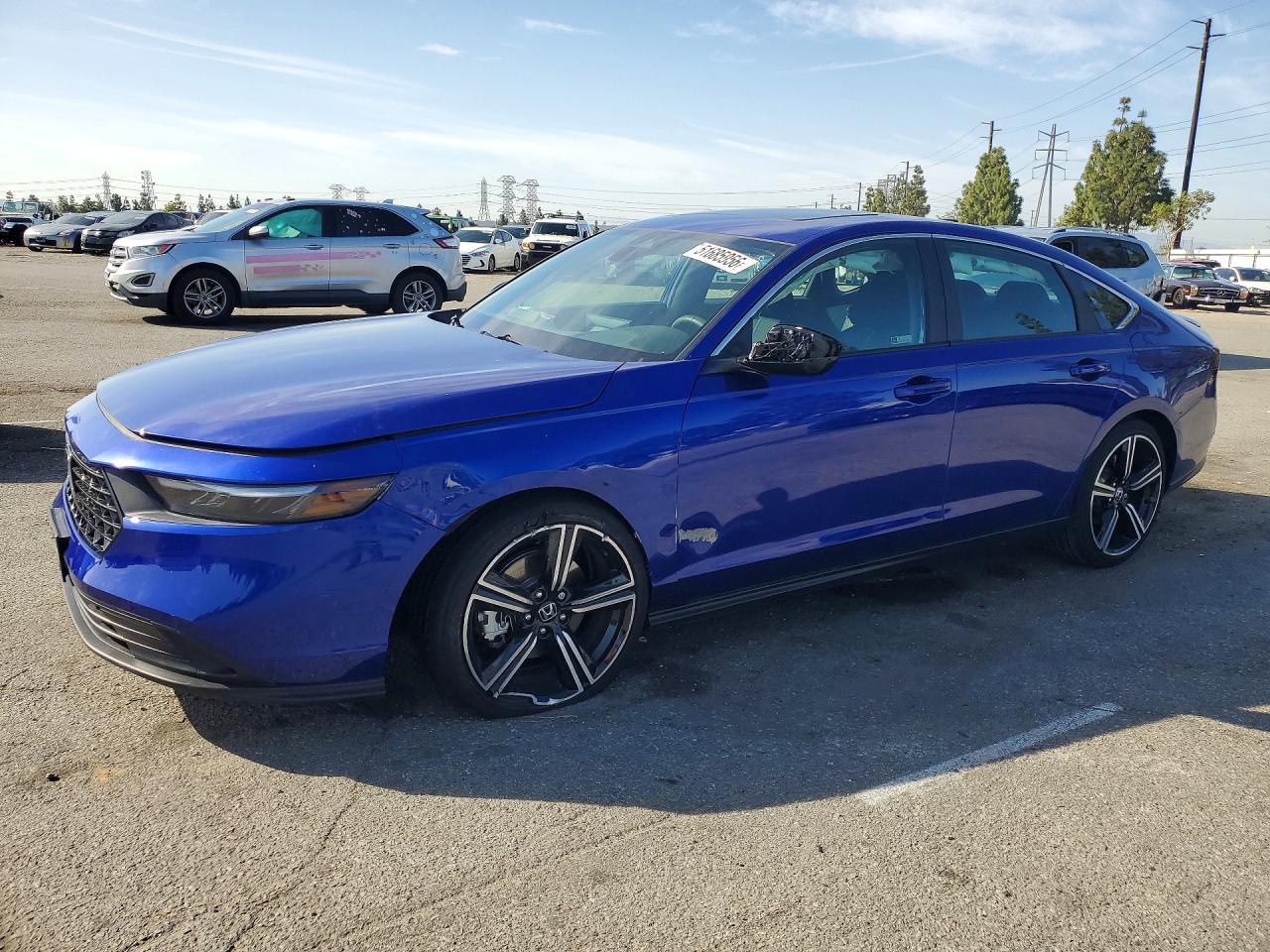 Salvage Honda Accord Image