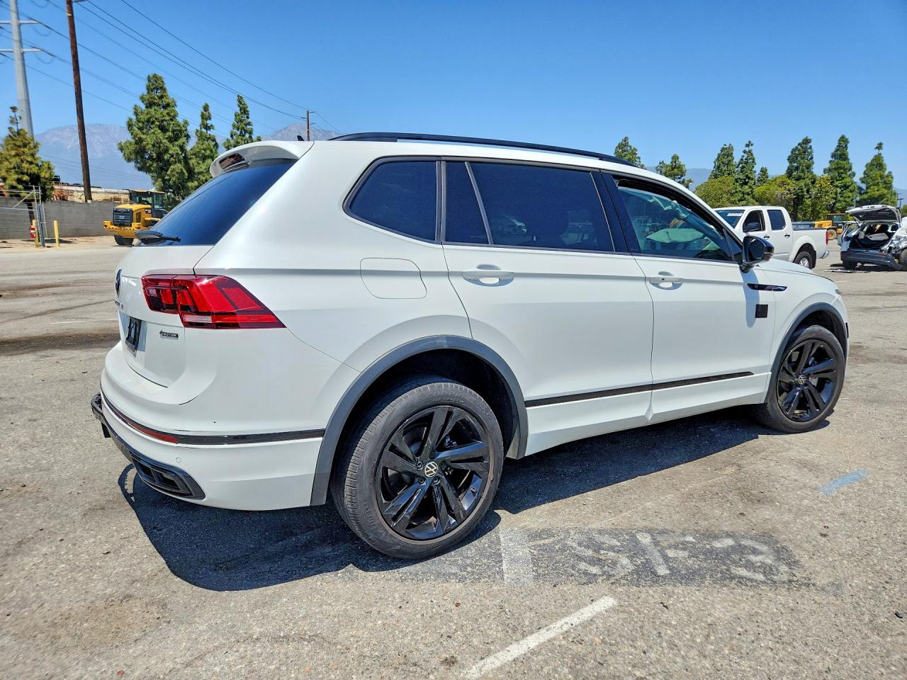 Volkswagen Tiguan Se R-line Black