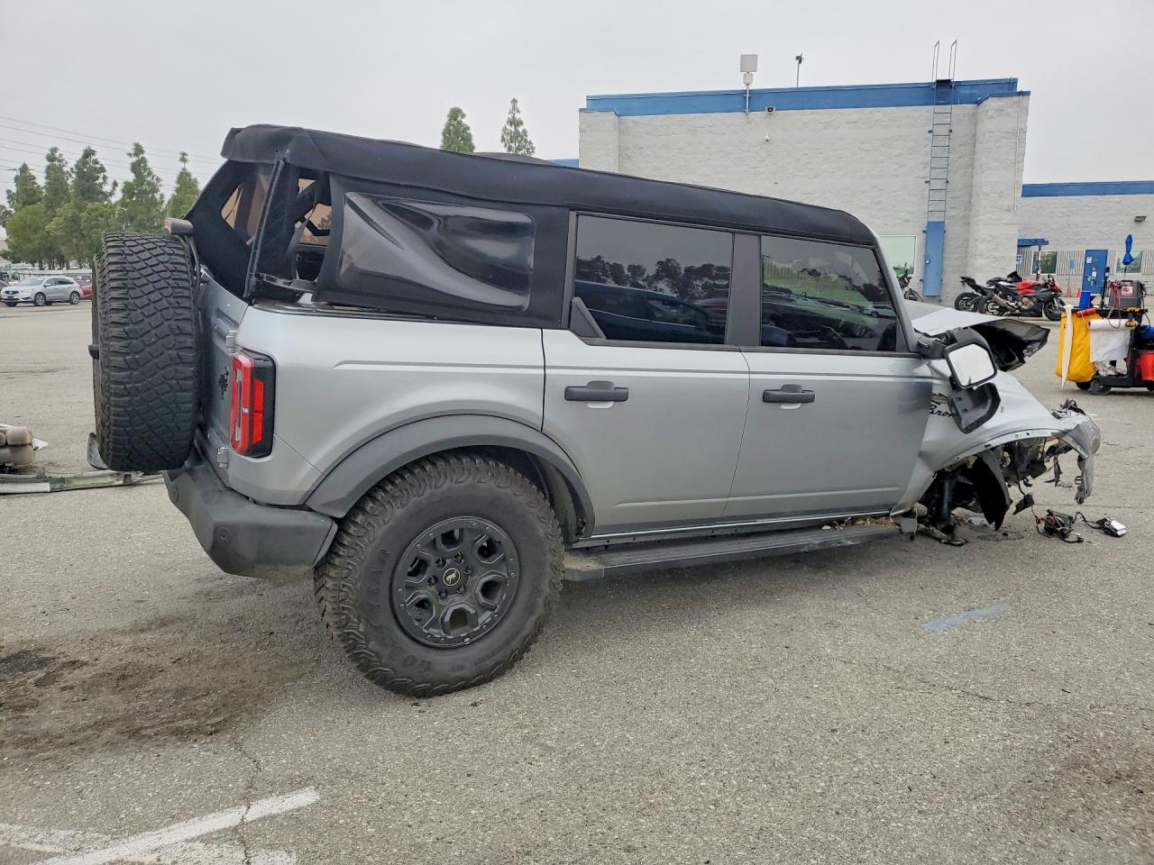 Ford Bronco Base