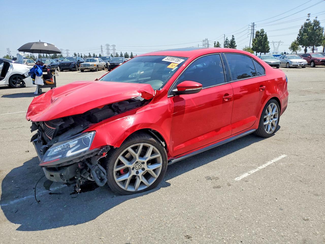 Salvage Volkswagen Jetta Image
