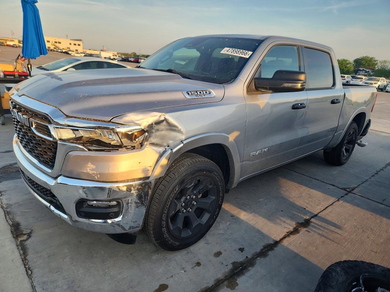 Salvage Ram 1500 Image