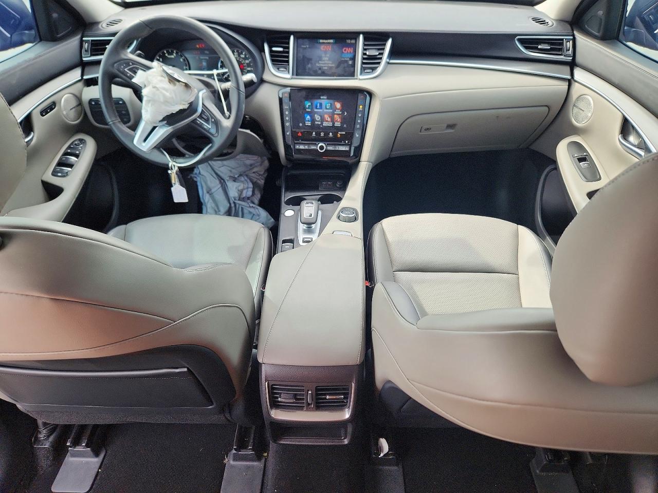 INFINITI Qx Luxe