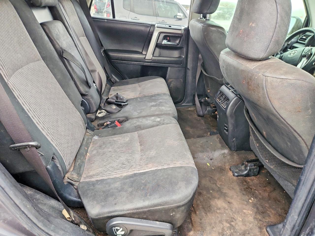Toyota 4Runner Sr5