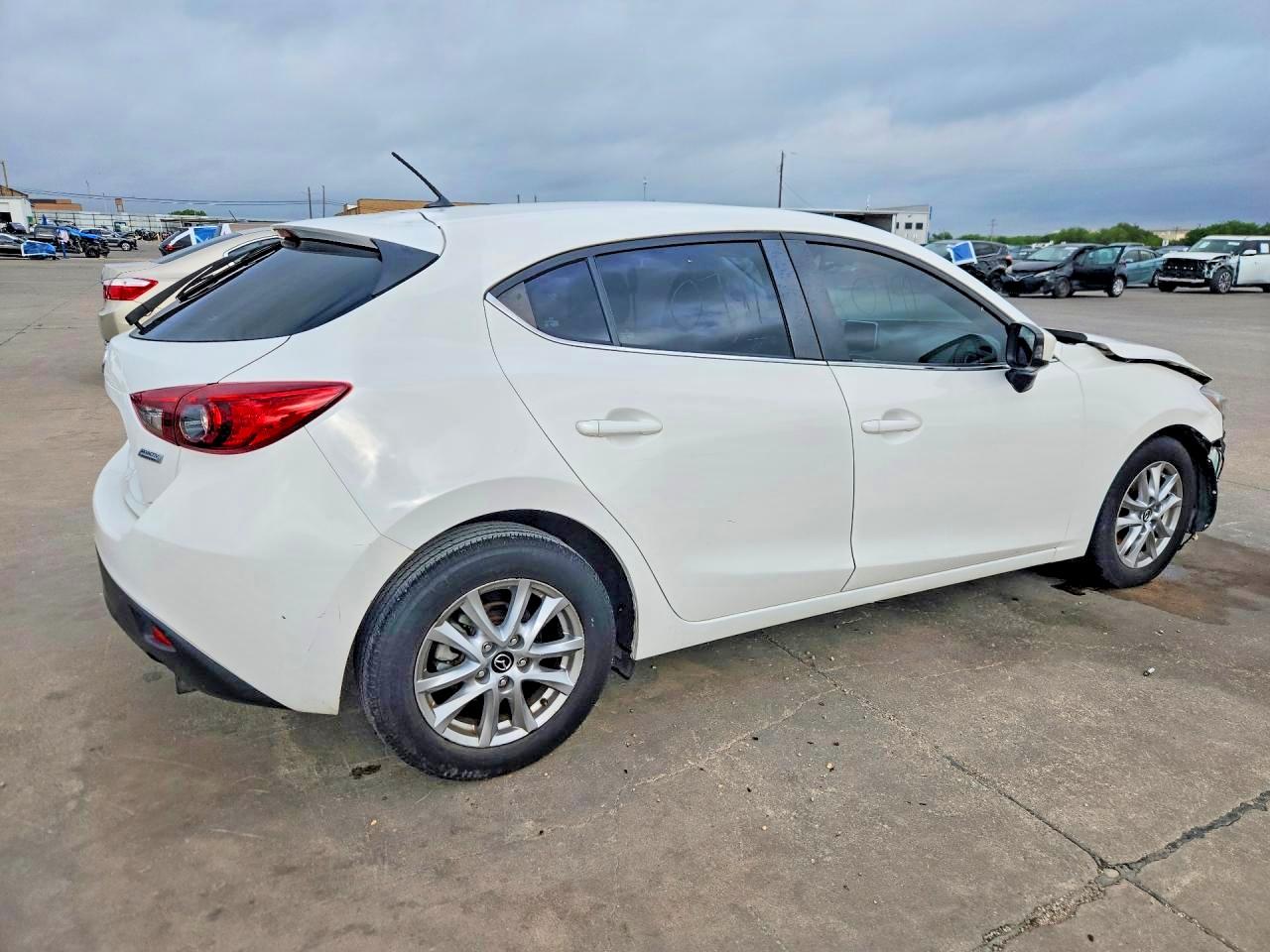 Mazda 3 Sport