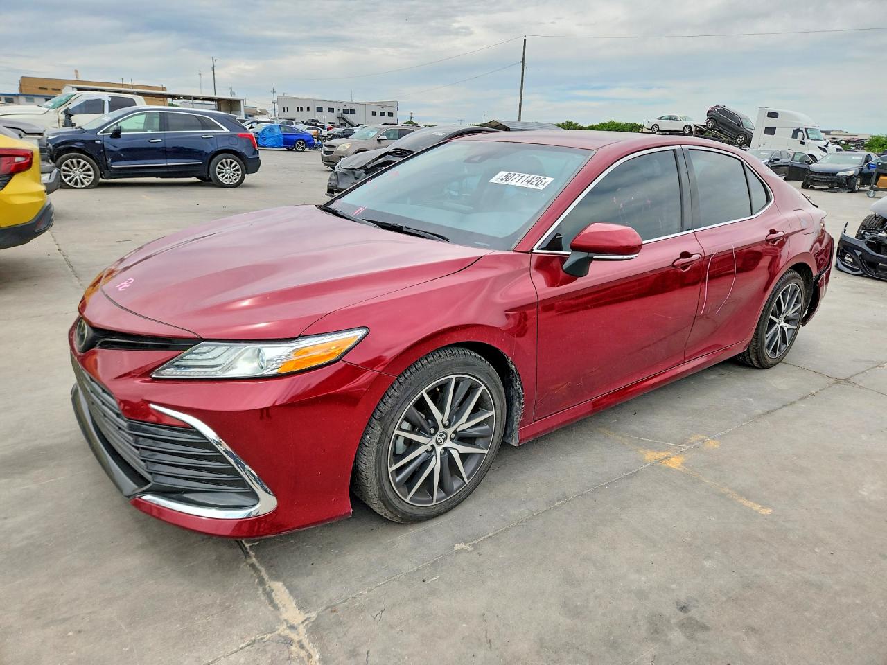 Salvage Toyota Camry Image