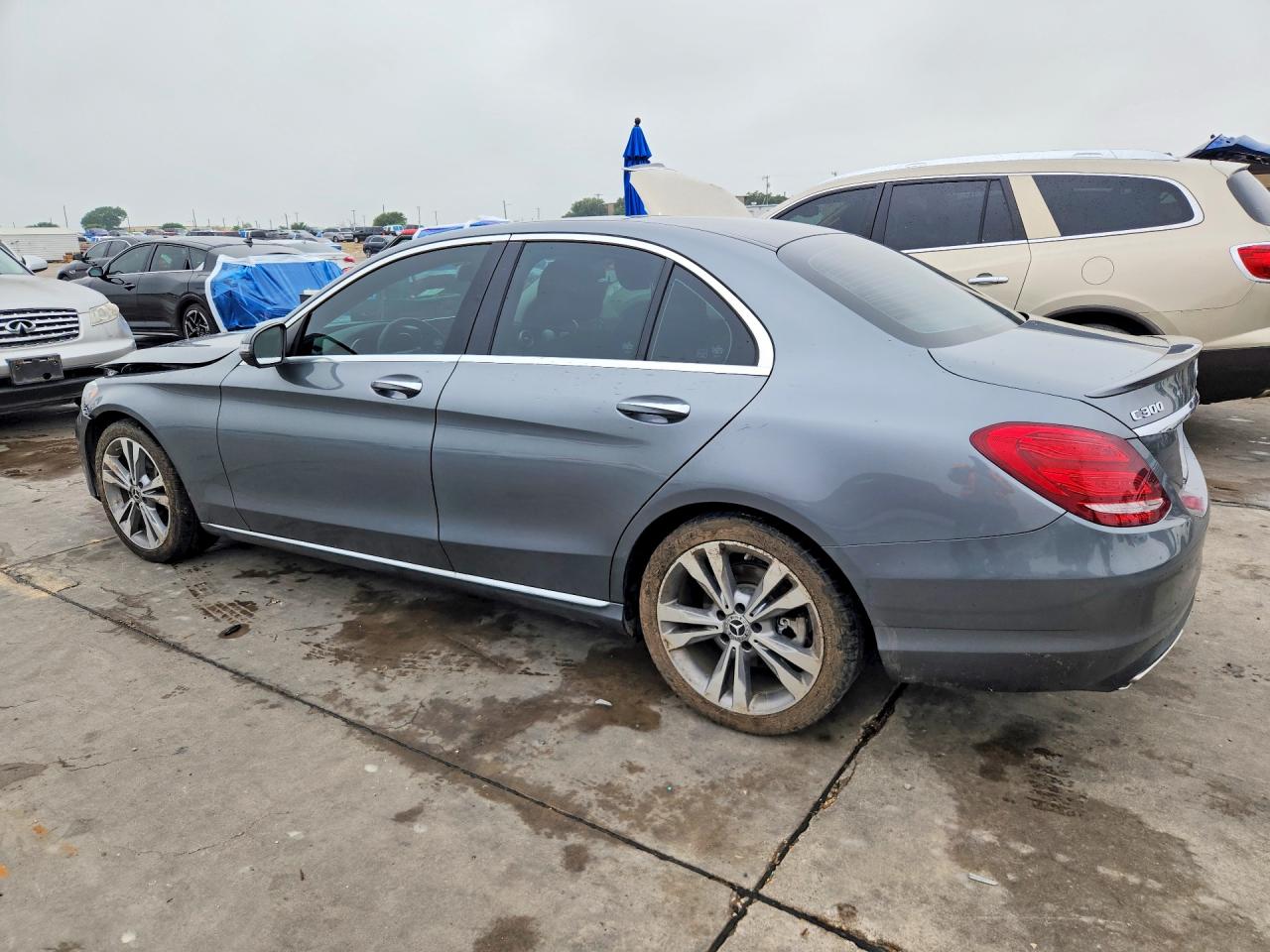 Mercedes-Benz C-Class 300