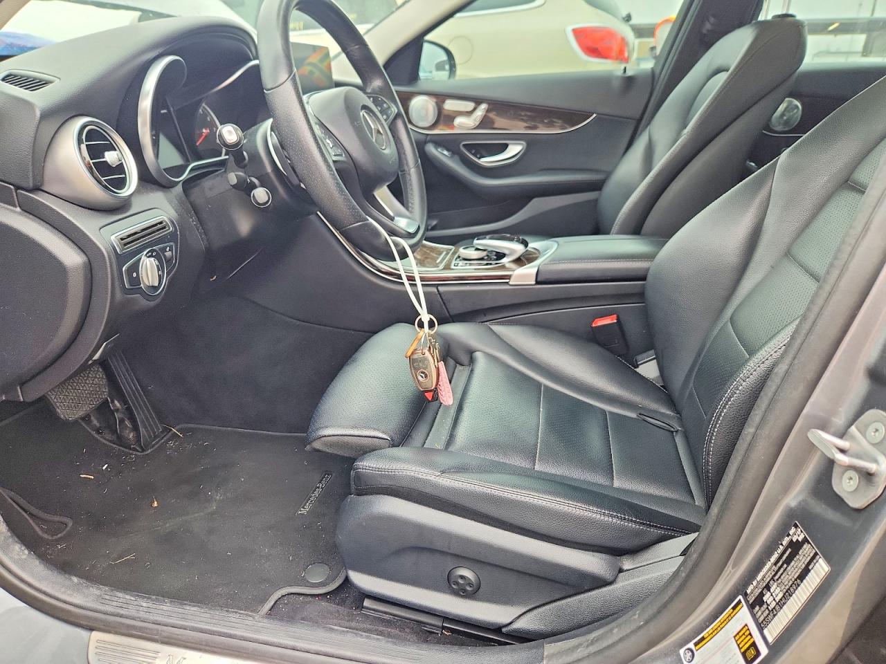 Mercedes-Benz C-Class 300