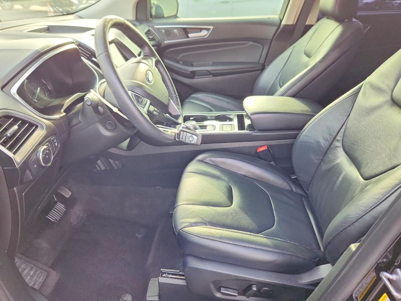 Ford Edge Titanium
