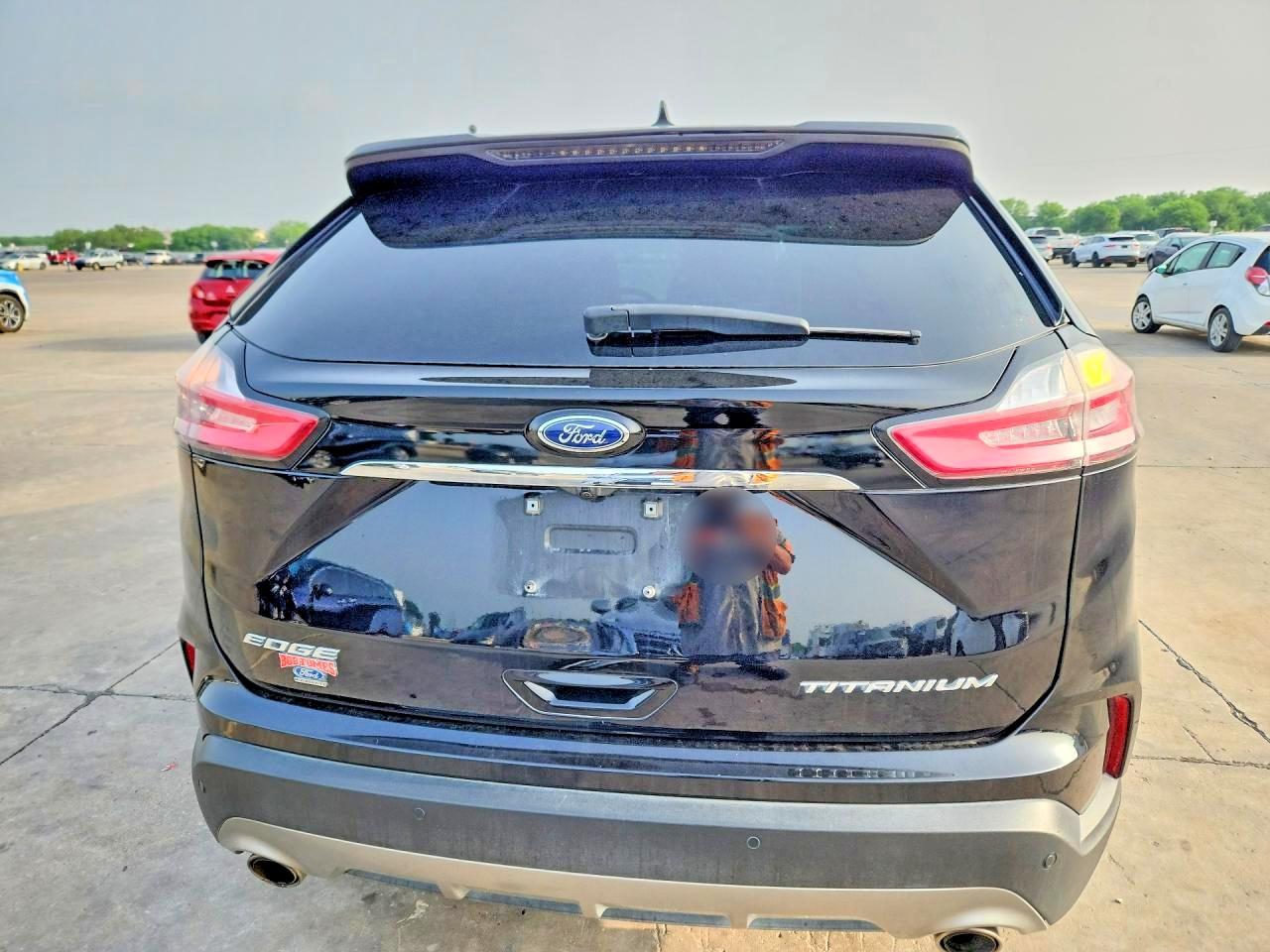 Ford Edge Titanium