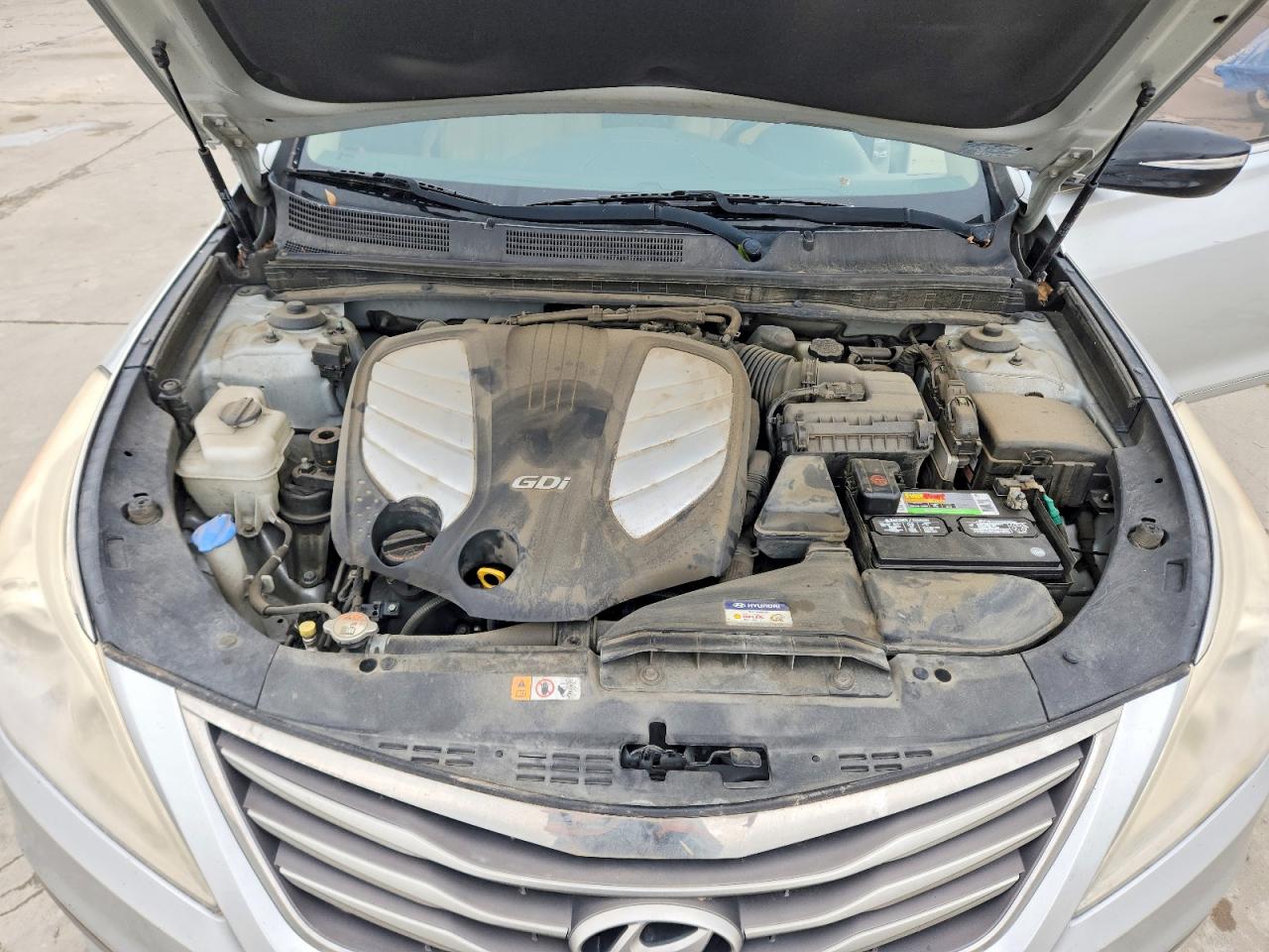 Hyundai Azera Base Base