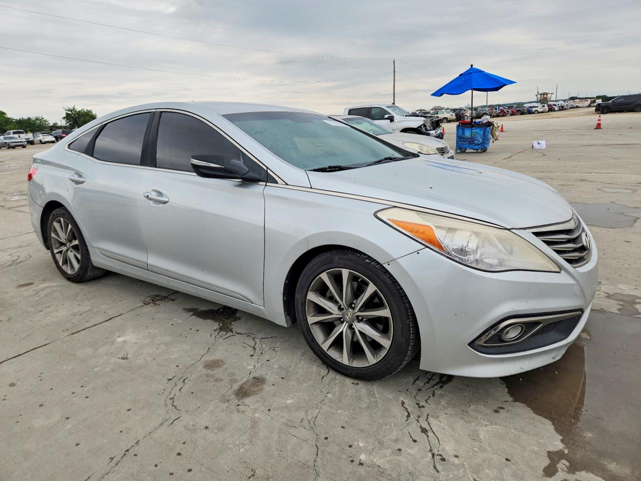 Hyundai Azera Base Base
