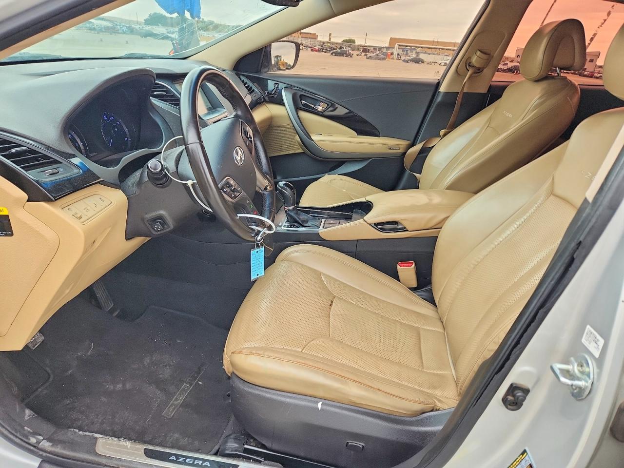 Hyundai Azera Base Base