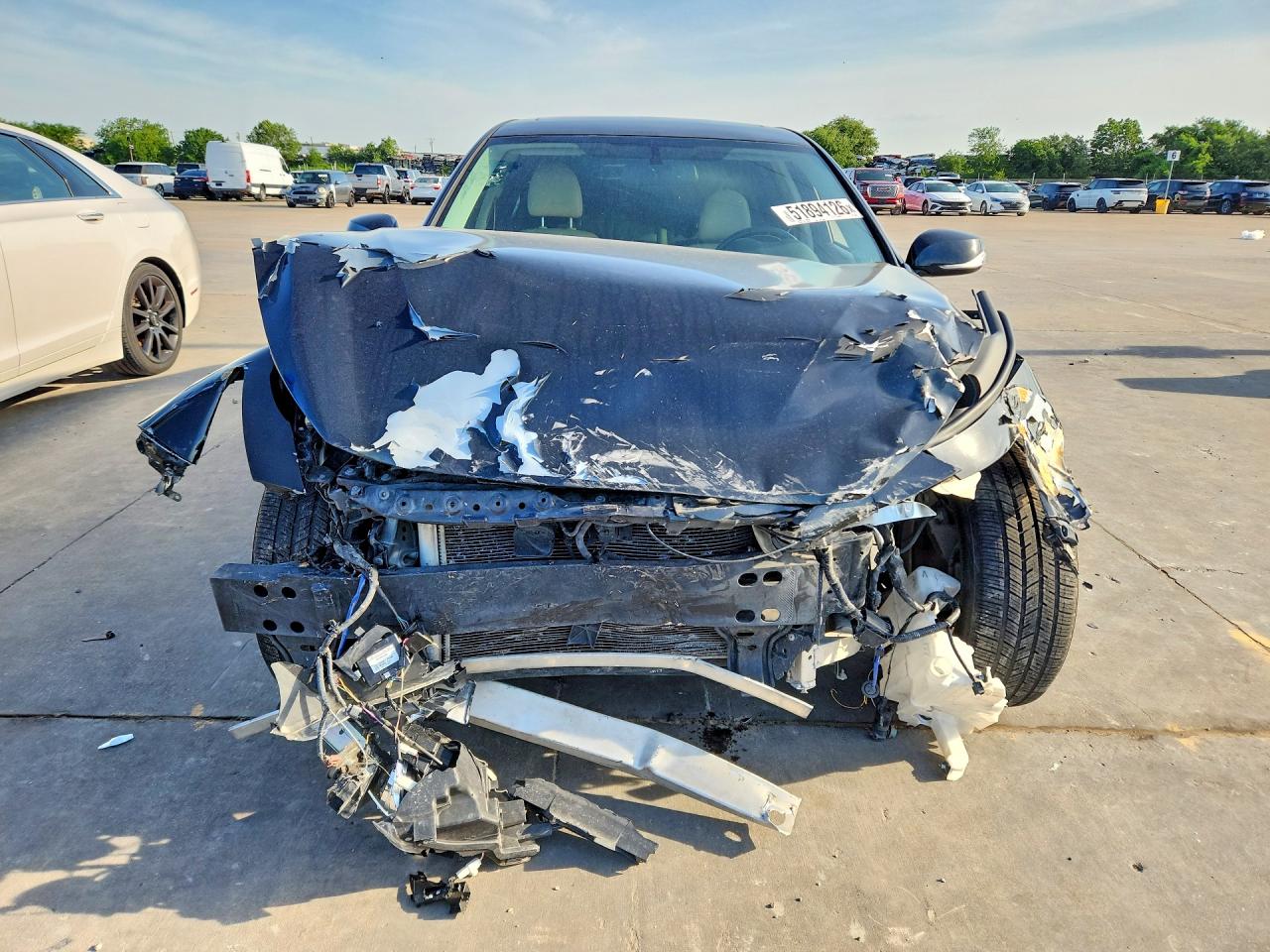 INFINITI Q50 Premium