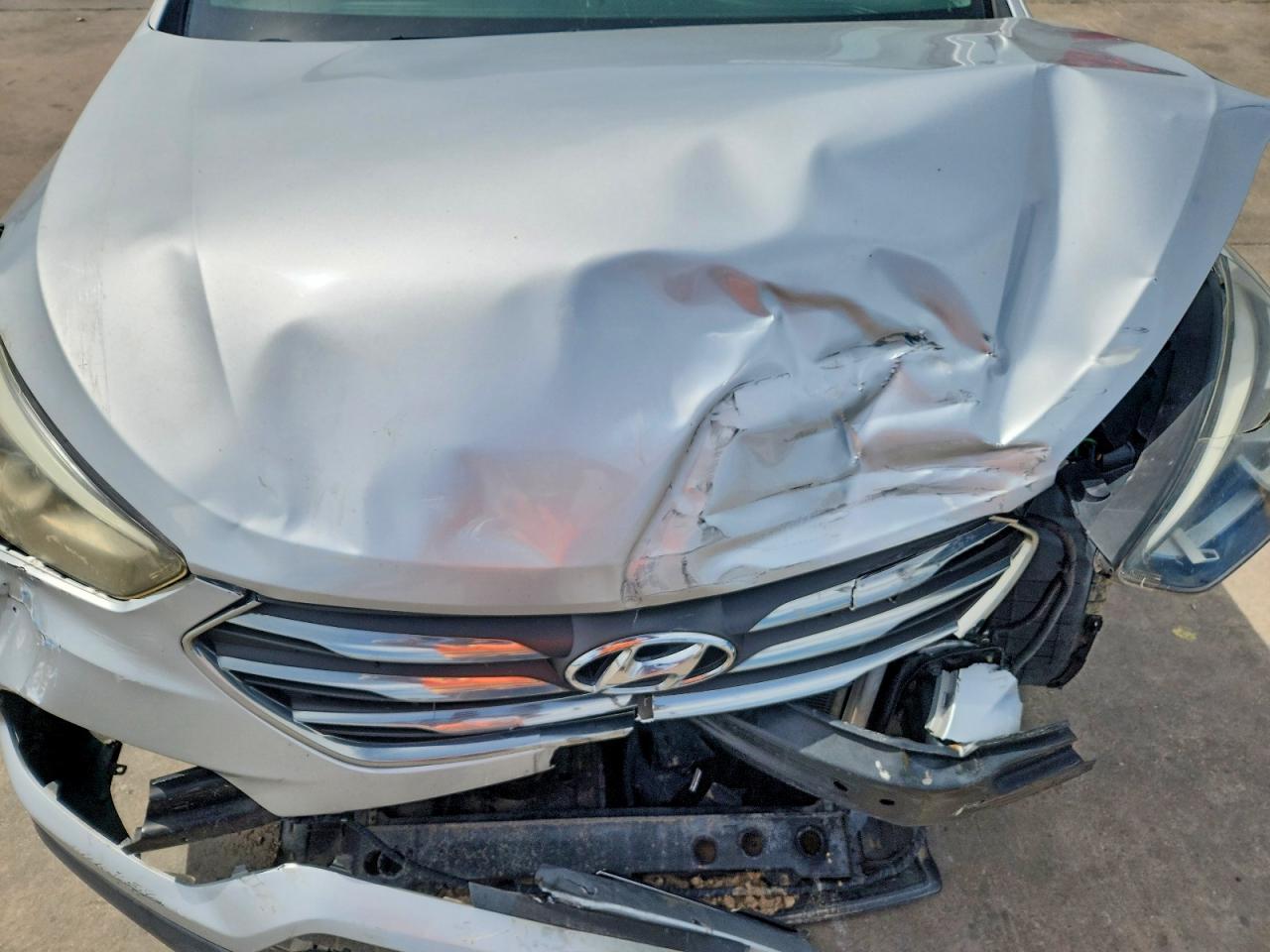 Hyundai SANTA FE 2.4l