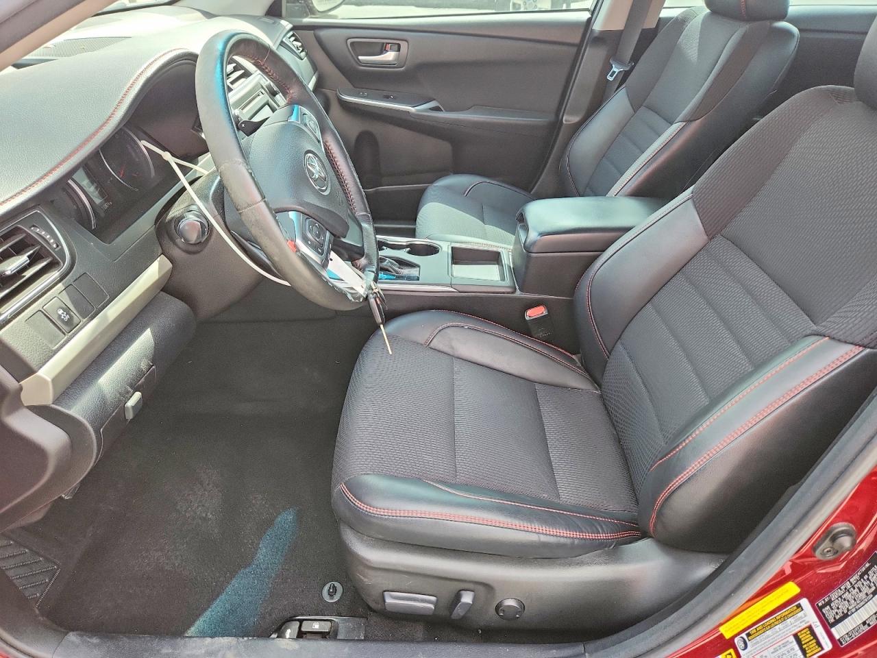 Toyota Camry Se