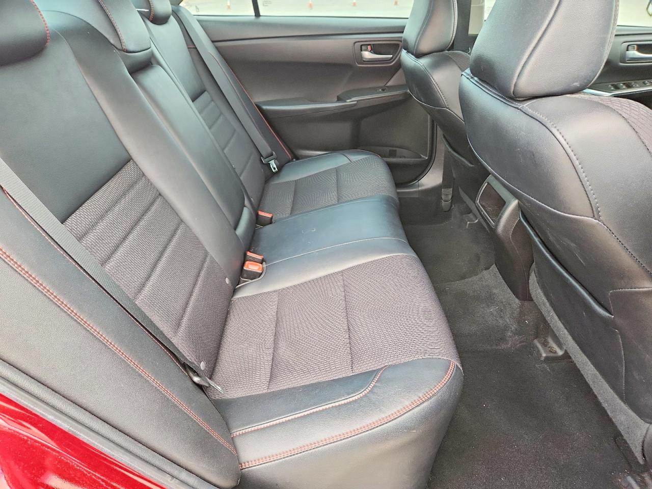 Toyota Camry Se