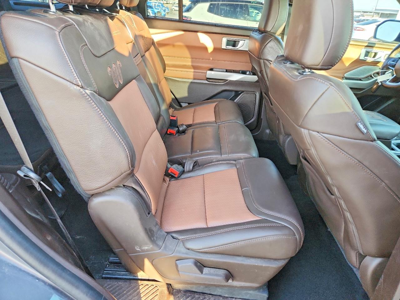 Ford Explorer King Ranch