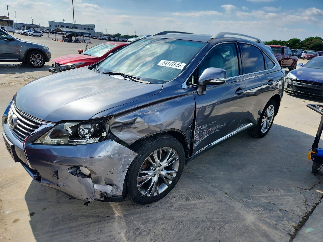 Salvage Lexus RX Image