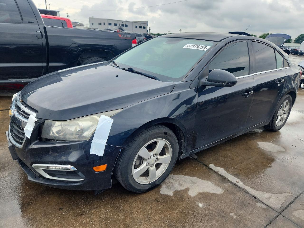 Salvage Chevrolet Cruze Image