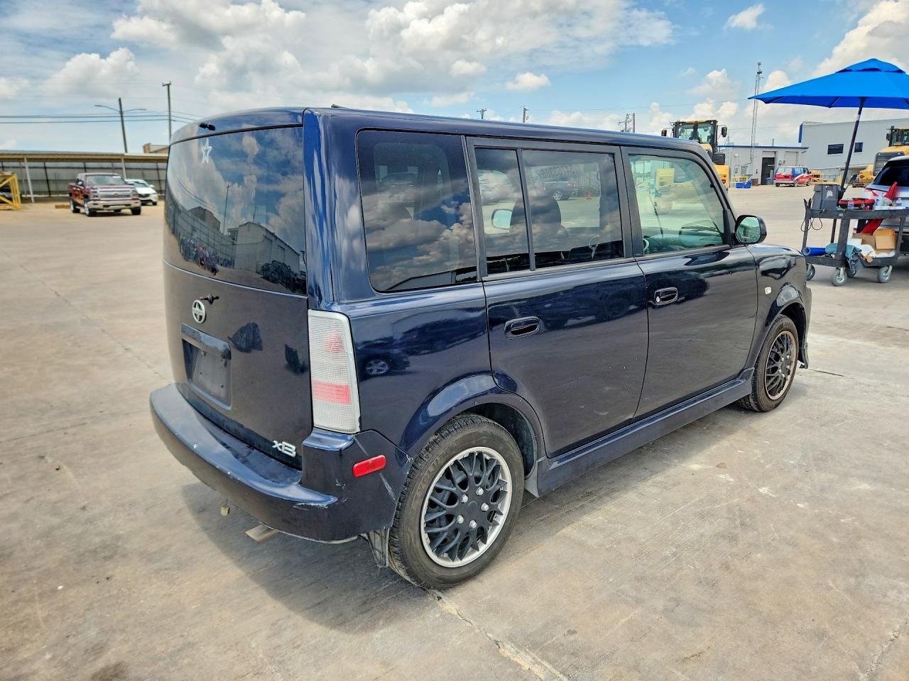 Toyota Scion Xb