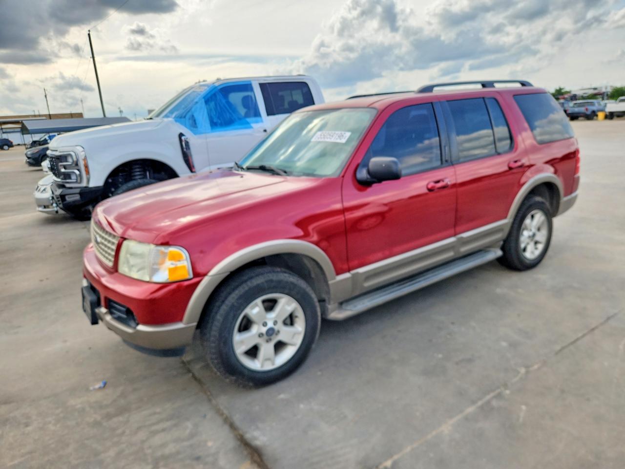 Salvage Ford Explorer Image