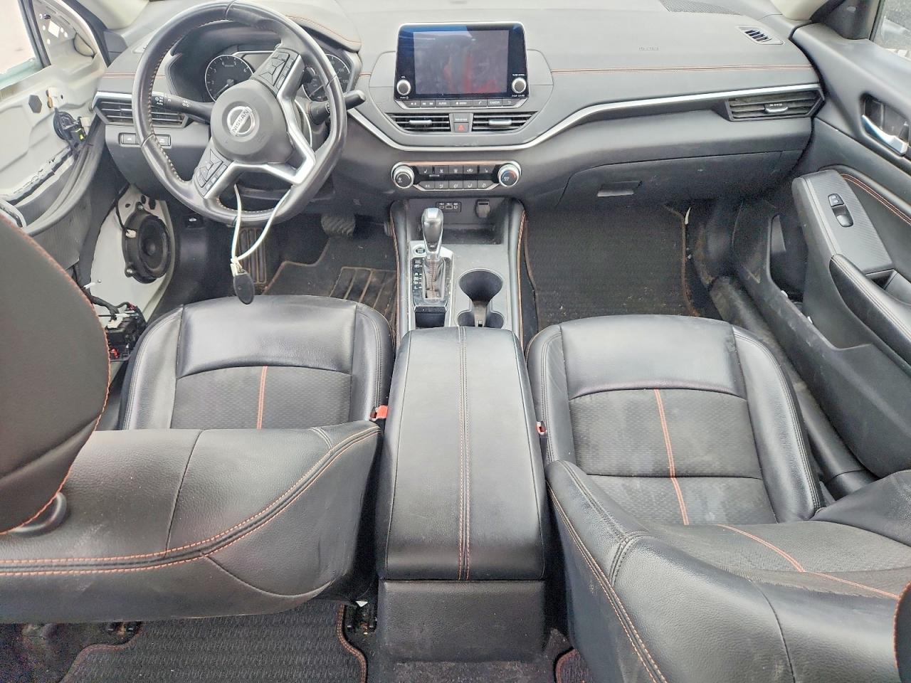 Nissan Altima Sr