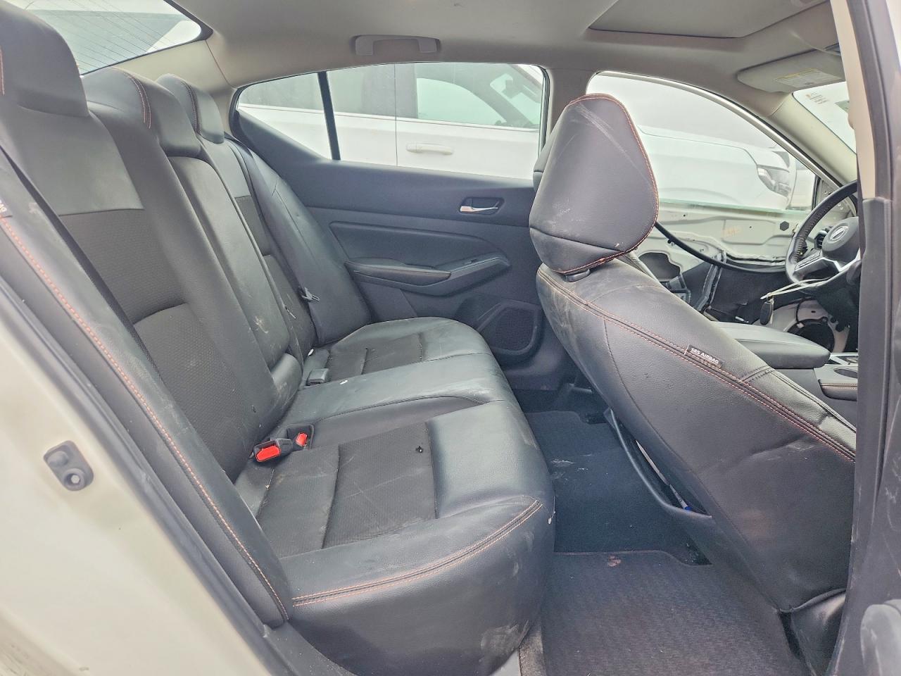 Nissan Altima Sr