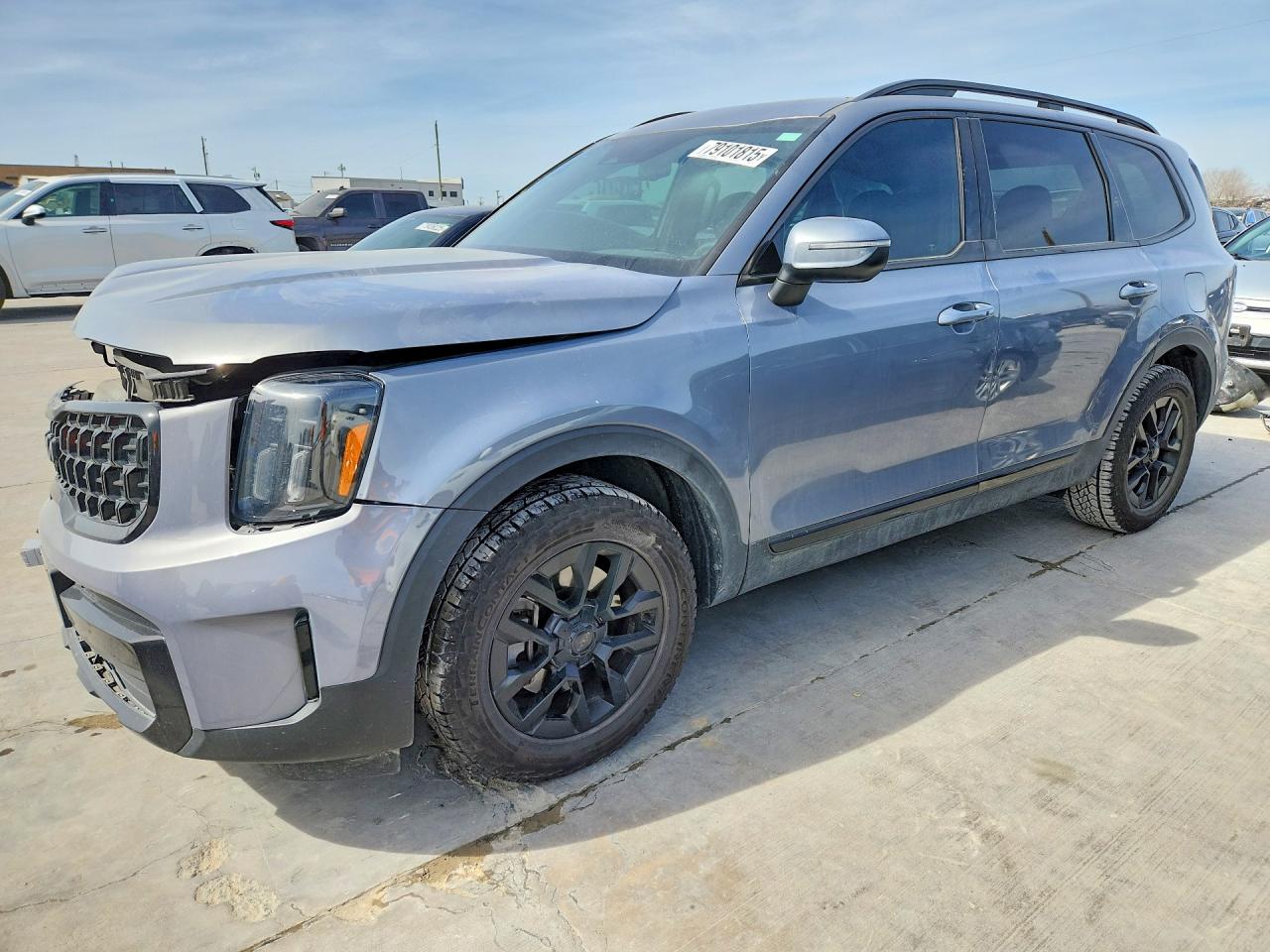 Salvage Kia Telluride Image