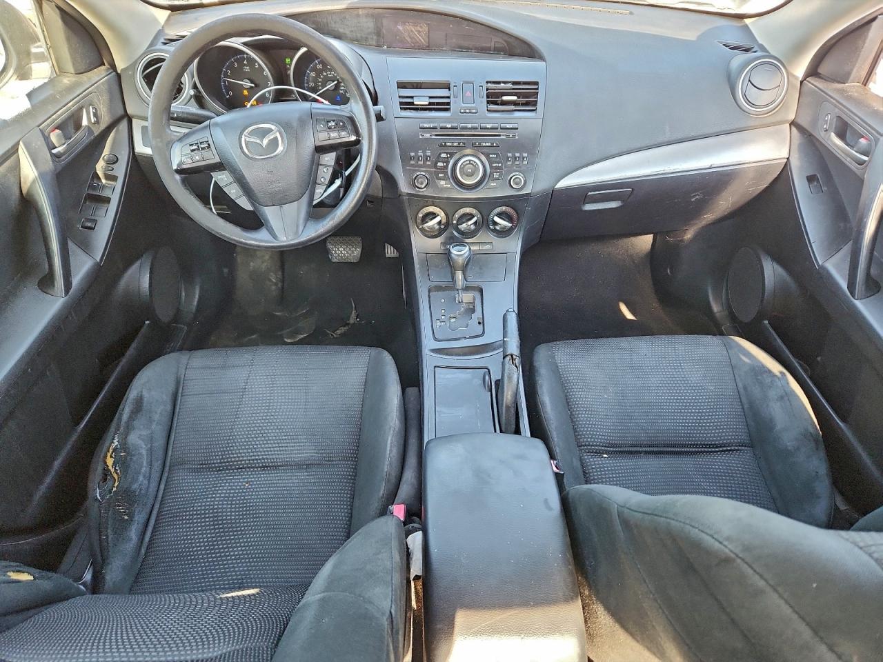 Mazda 3 I